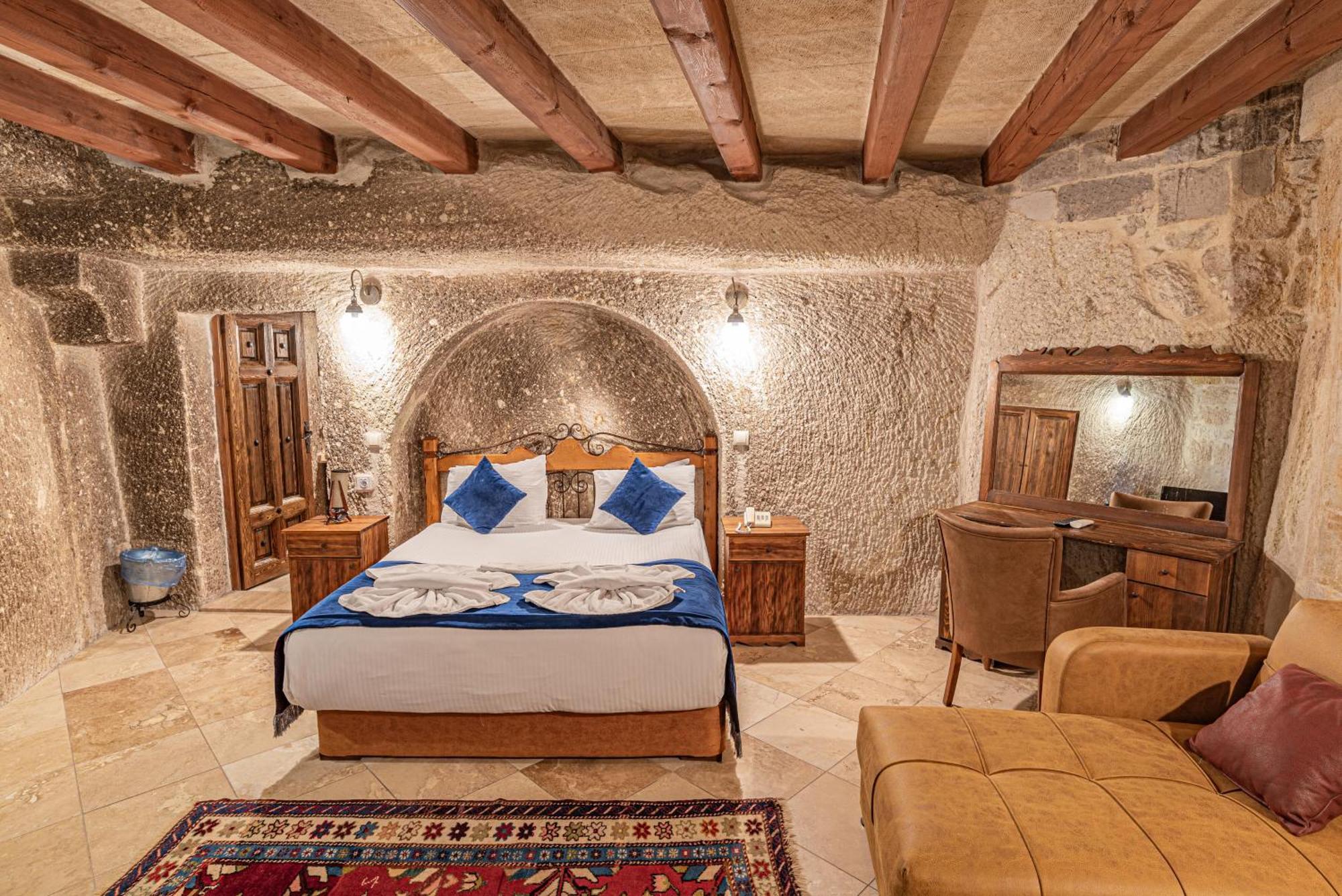 Elegance Cave Suites & Restaurant Гьореме Екстериор снимка